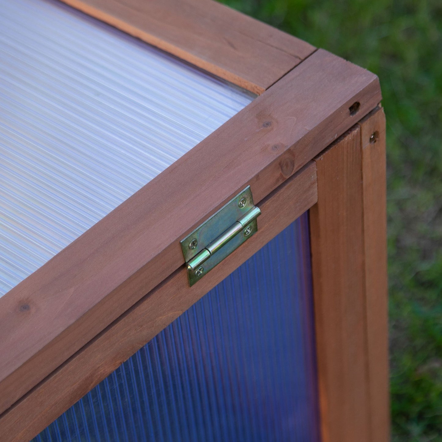 Wooden Cold Frame, Small Polycarbonate Greenhouse for Plants