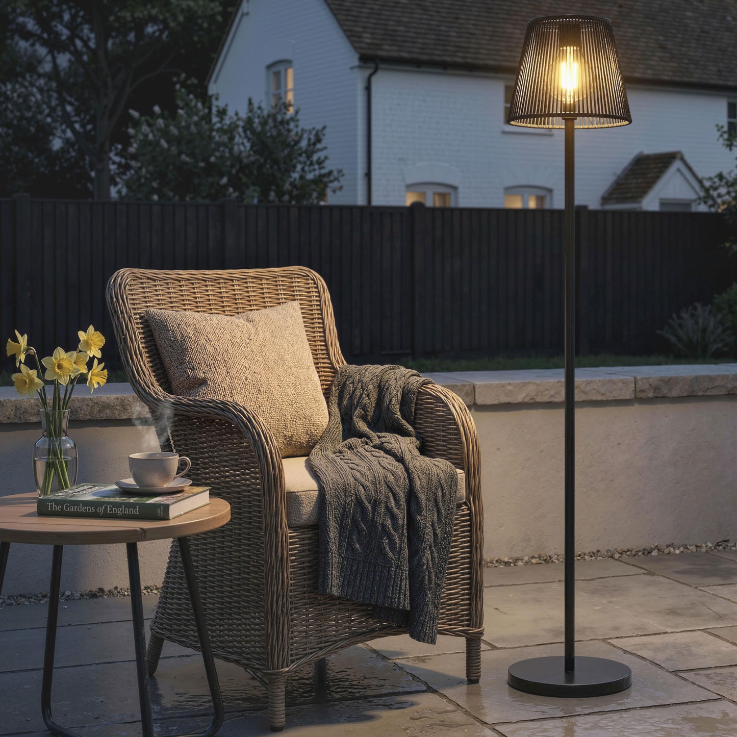Outdoor Solar Floor Lamp, Adjustable Height Rechargeable Floor Lamp