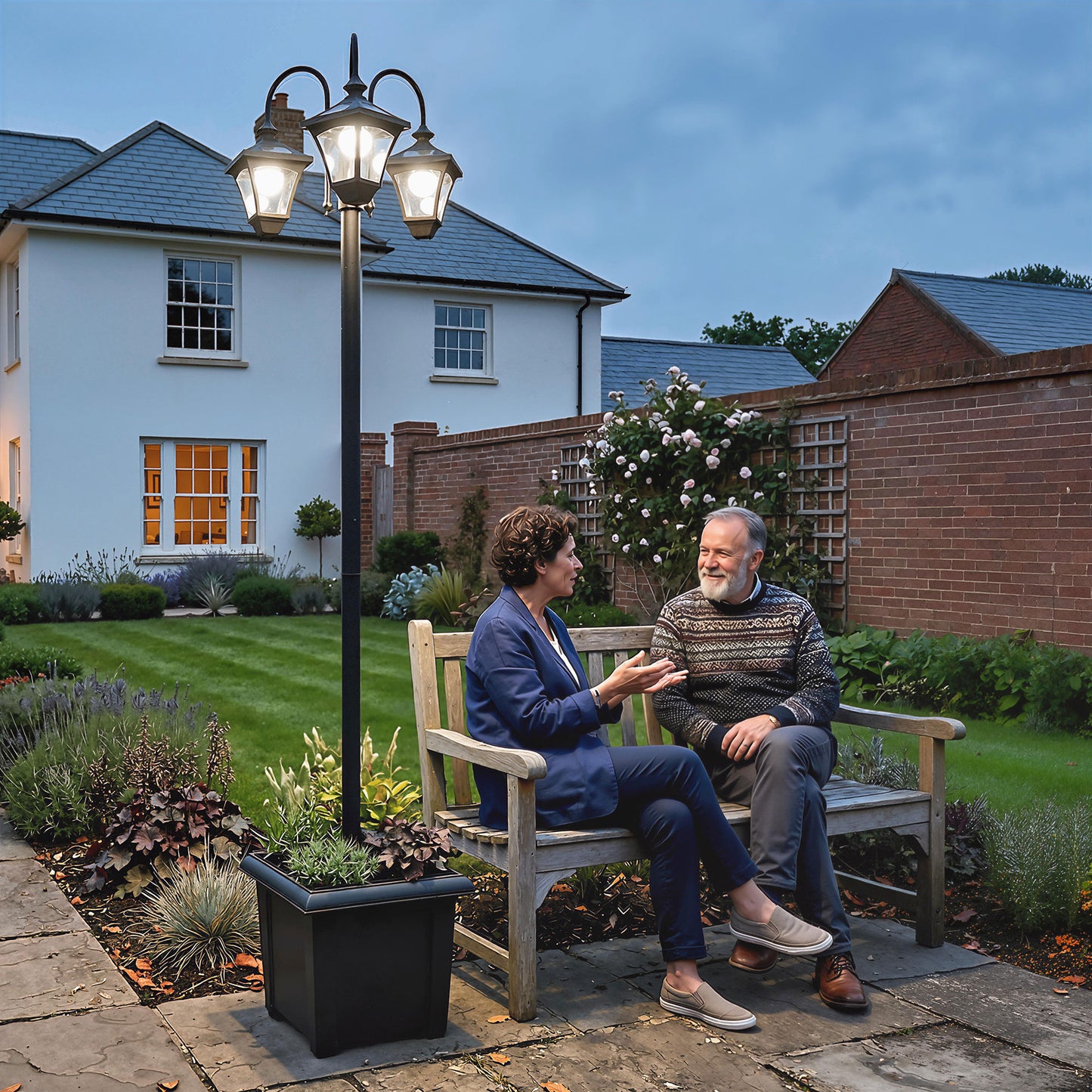 Solar Lamp Post with Dusk-to-Dawn Sensor Street Light