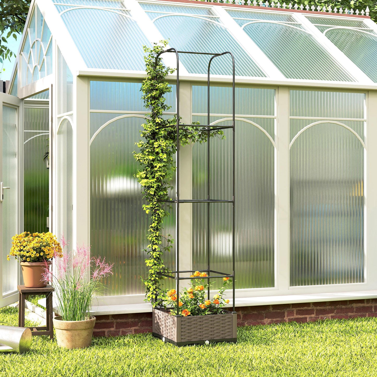 Raised Garden Bed with Trellis (5)