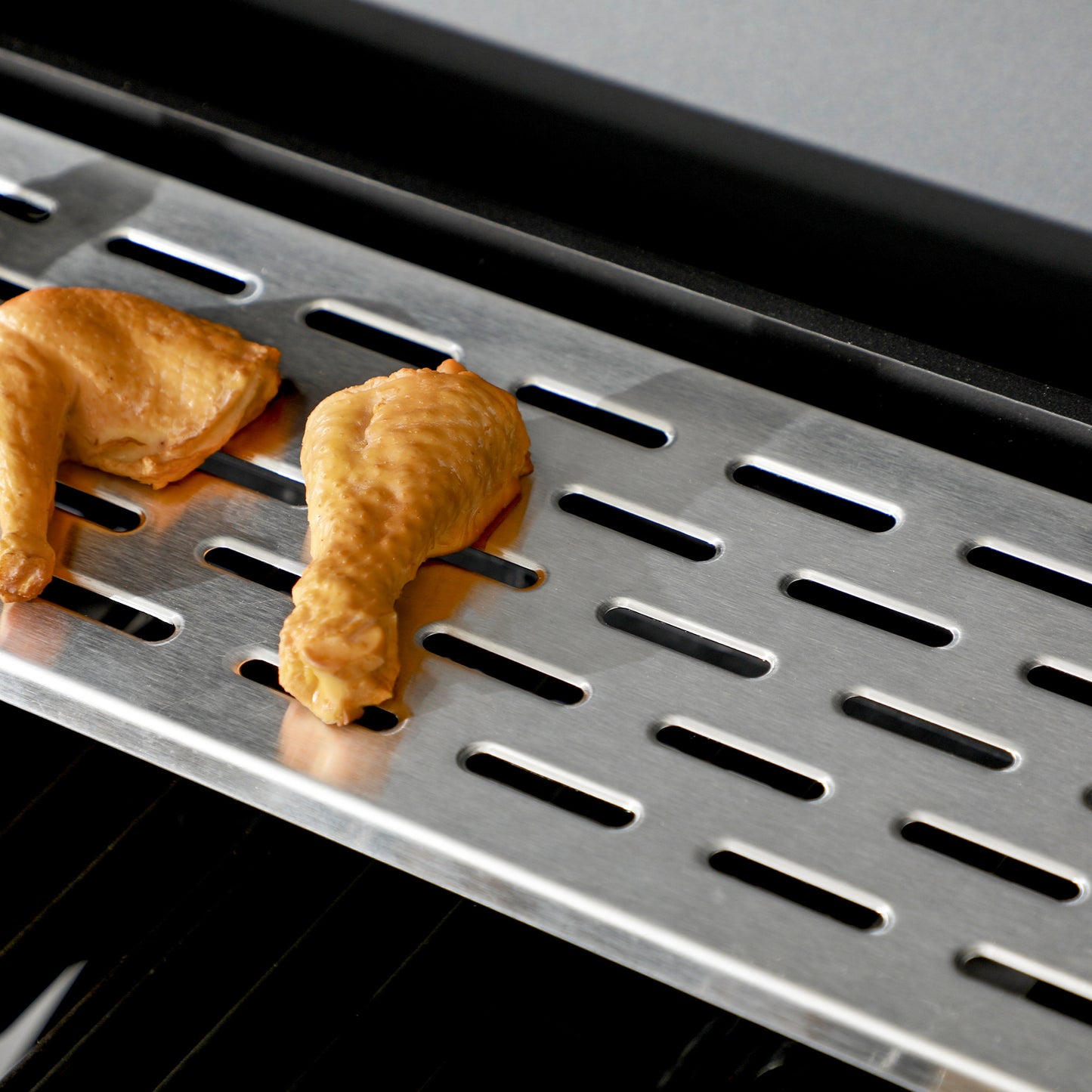 12kW Deluxe Duo Gas BBQ, with Grill, Plancha and Side Burner