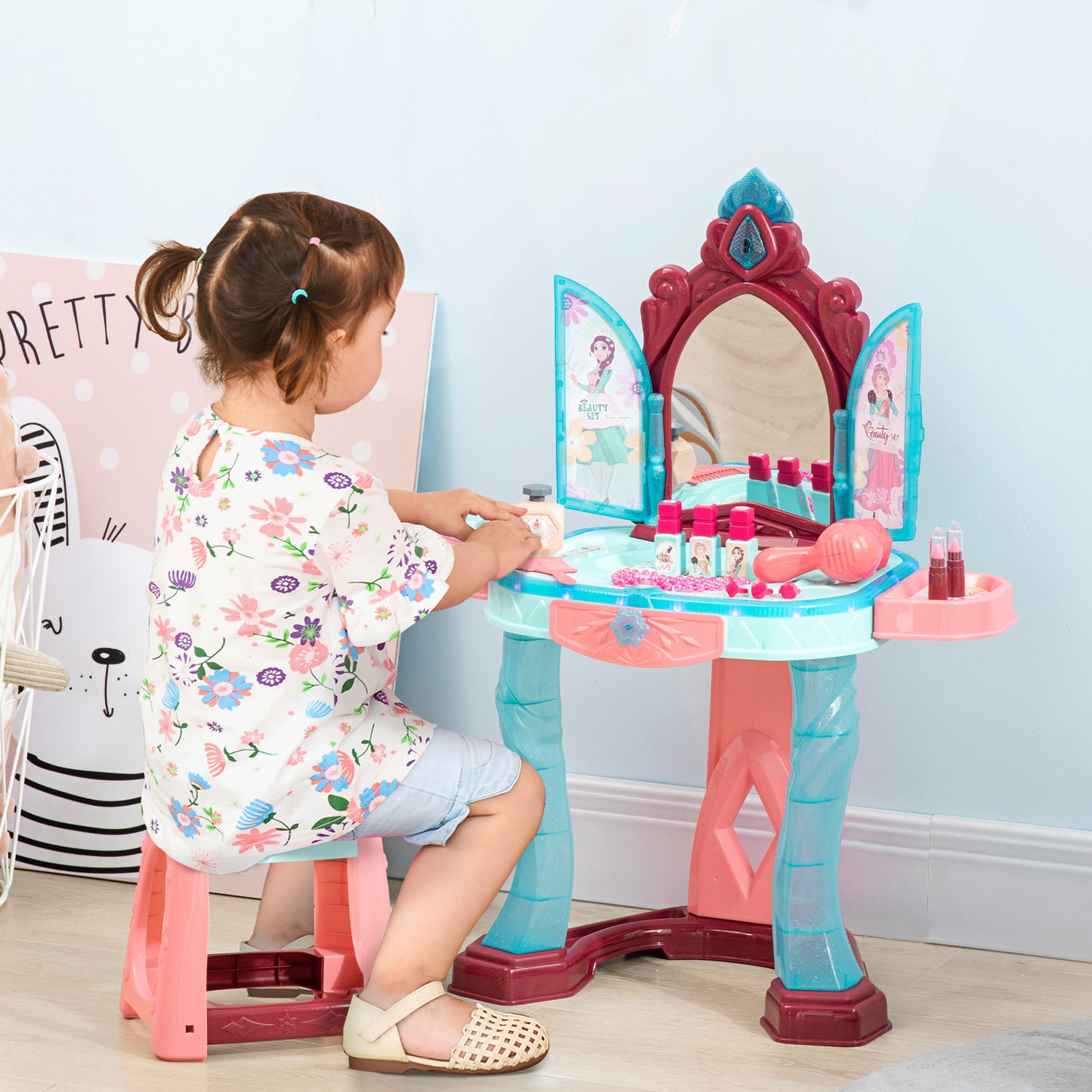 31 Piece Kids Dressing Playset, with Magical Princess Mirror