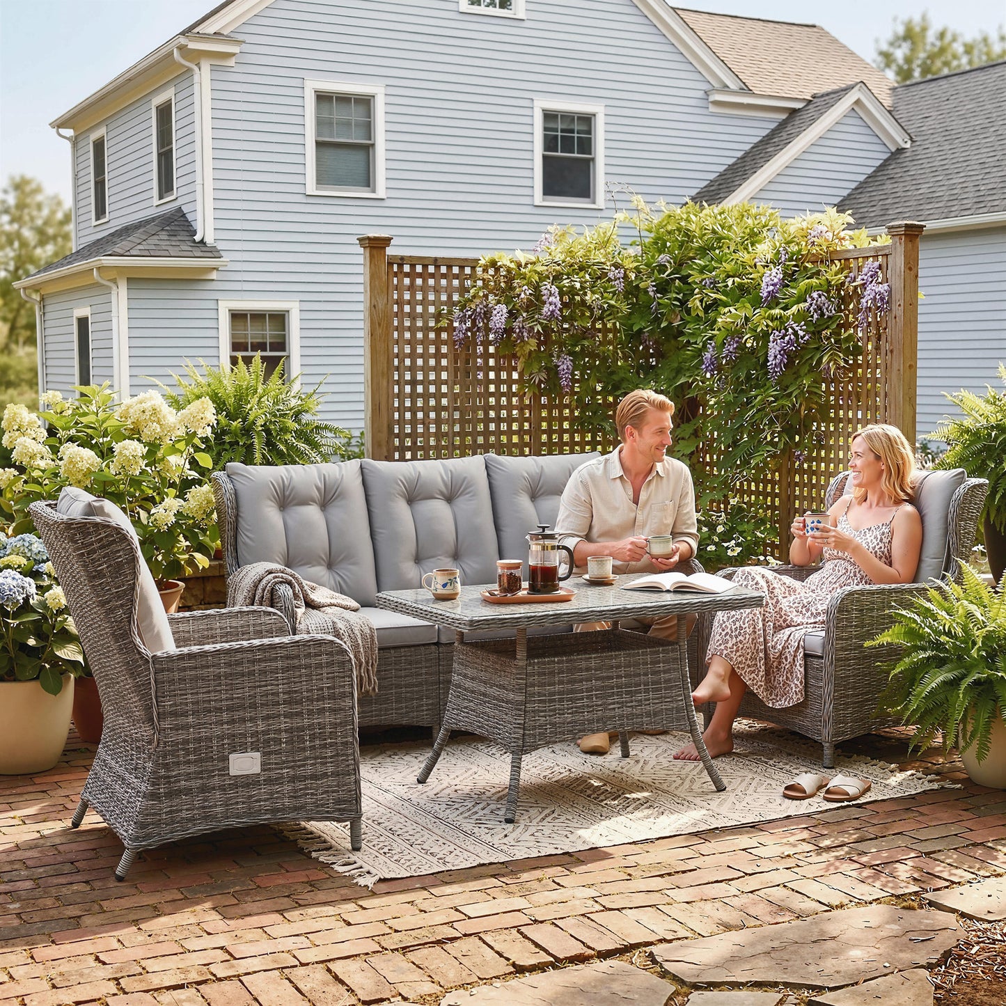 5 Seater Rattan Garden Furniture Set with Sofa, Reclining Chairs