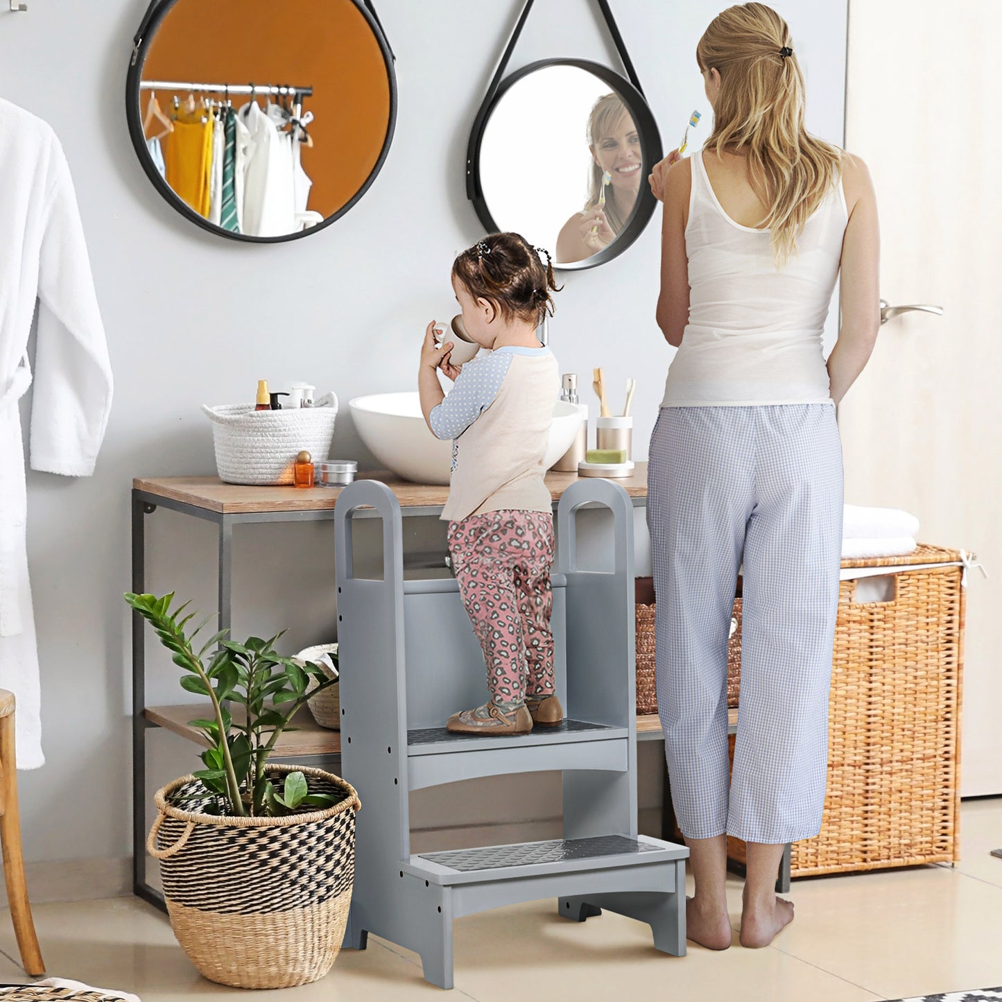 Kids Wooden Step Stool Kitchen Helper w/ Non-Slip Panels Handles