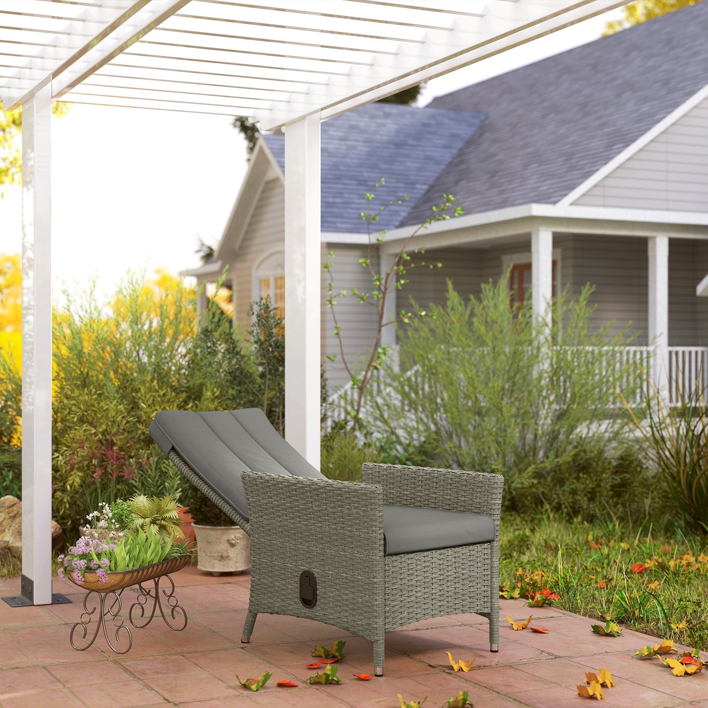 105°-150° Reclining Rattan Chair
