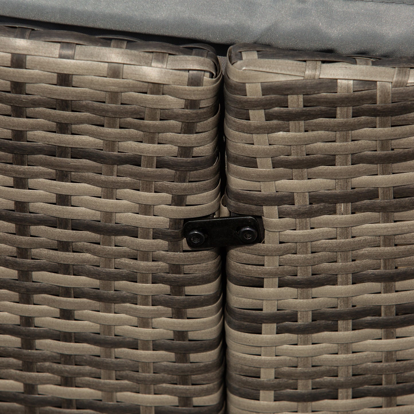 Outdoor PE Rattan Garden Furniture with Cushioned (1)