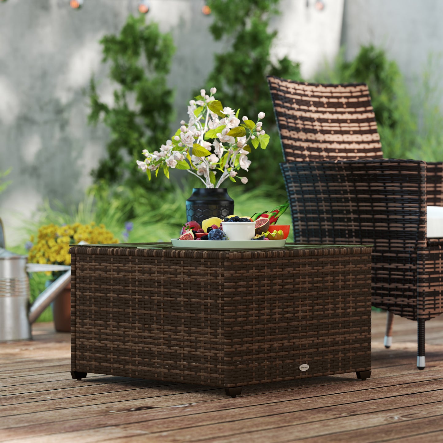 62 x 62cm Glass-Top Rattan Side Table