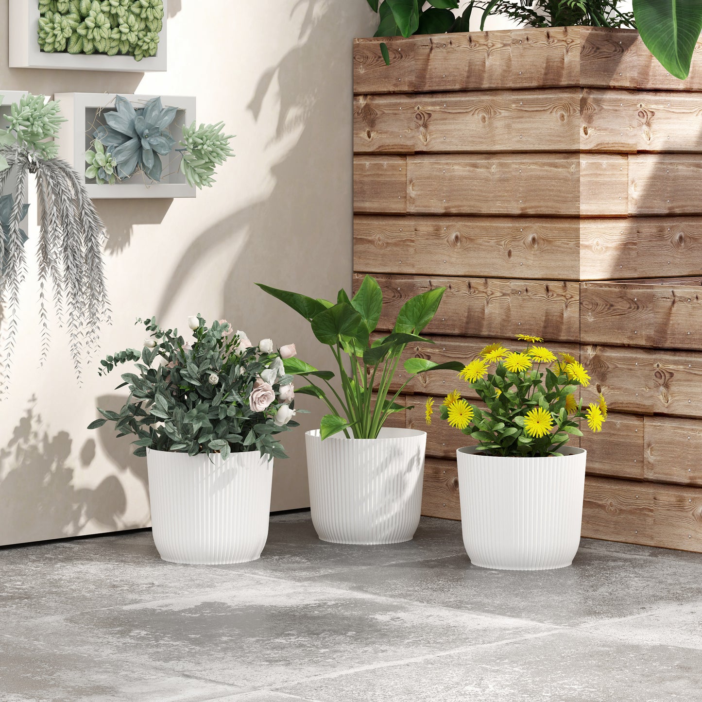 Set of Three Ф22cm Planters