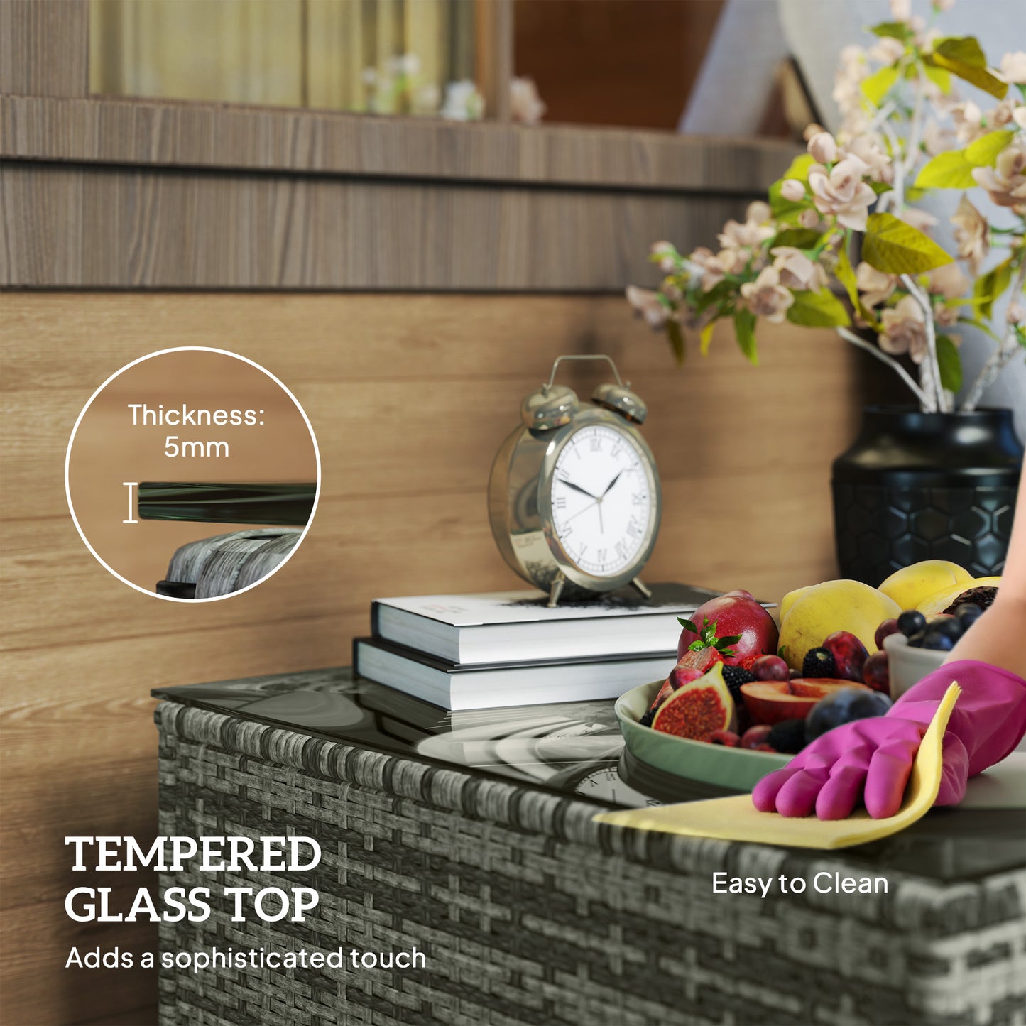 62 x 62cm Glass-Top Rattan Side Table
