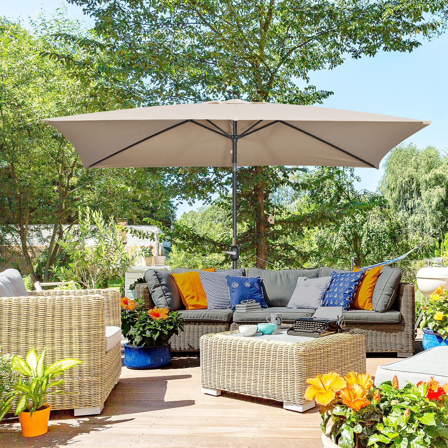 3x2m Garden Parasol Umbrella with Aluminium Pole, Tilt and Crank
