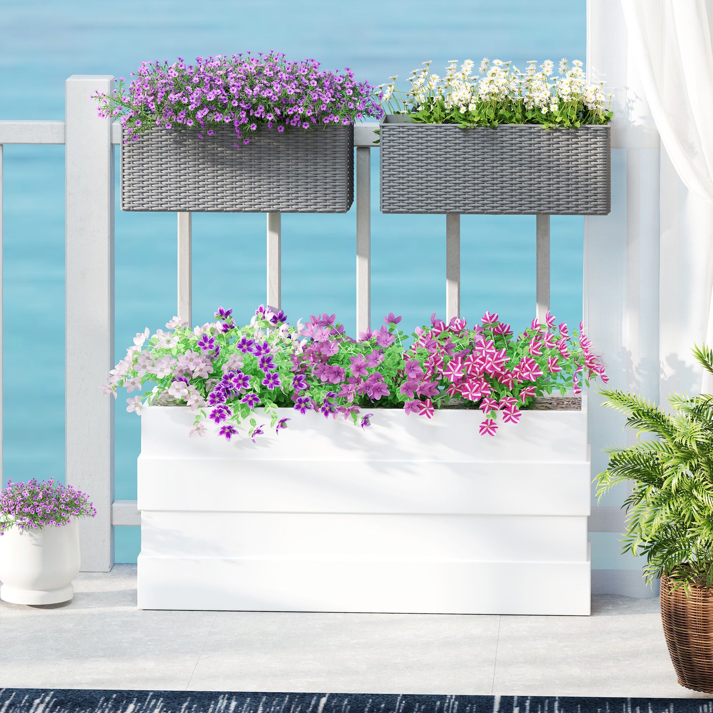 Set of Two Rattan-Effect Planters (1)