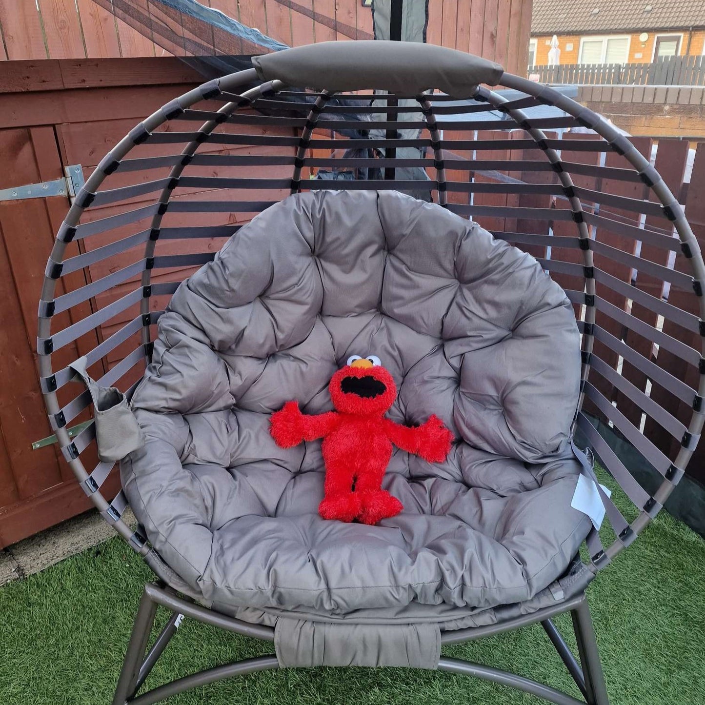 Egg Chair with Cushion & Side Pocket