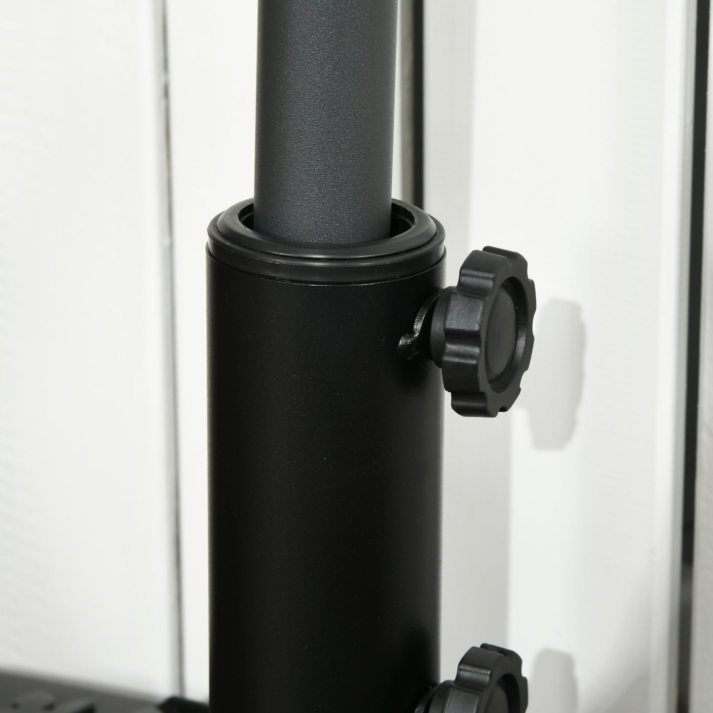Water/Sand Fillable Half Parasol Umbrella Base