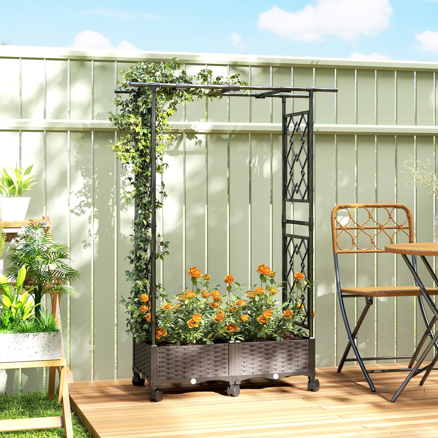 Raised Garden Bed with Arch Trellis (1)