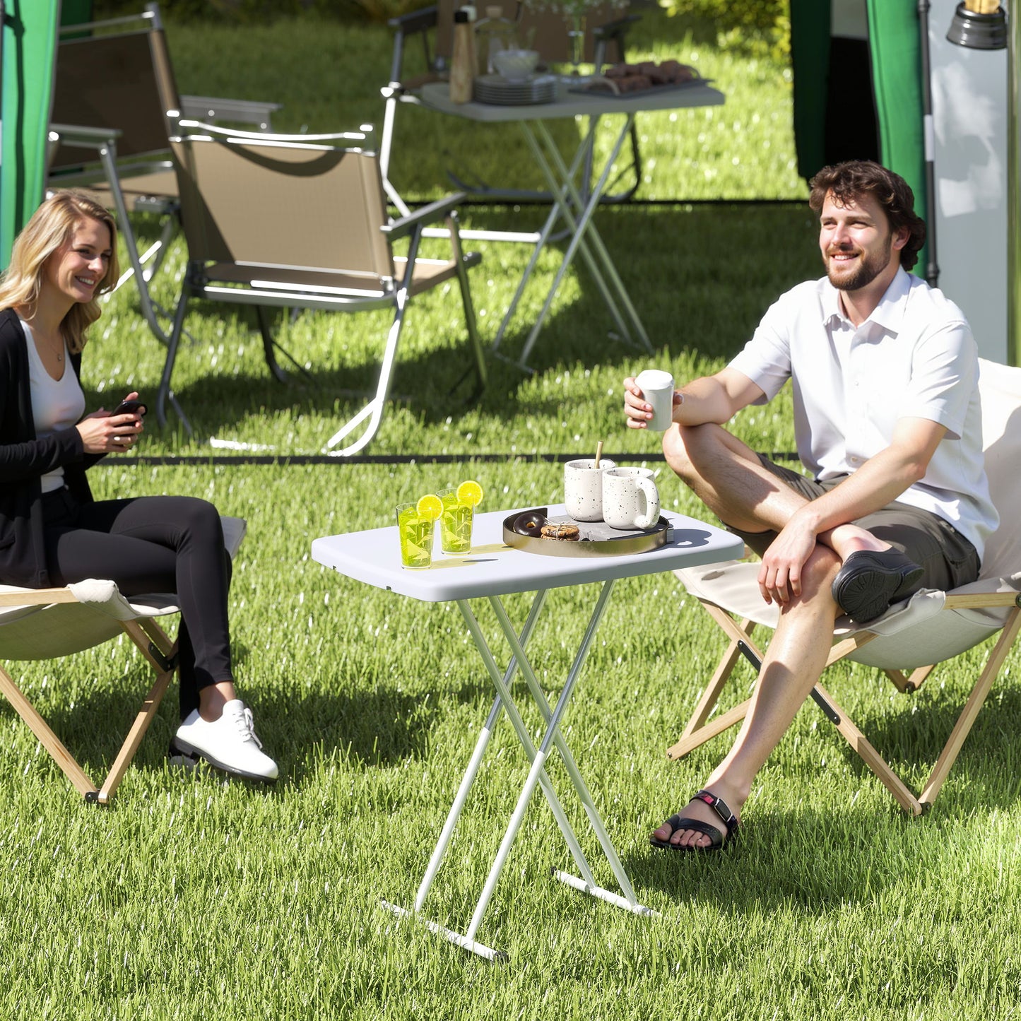 Minimal Folding Outdoor Table