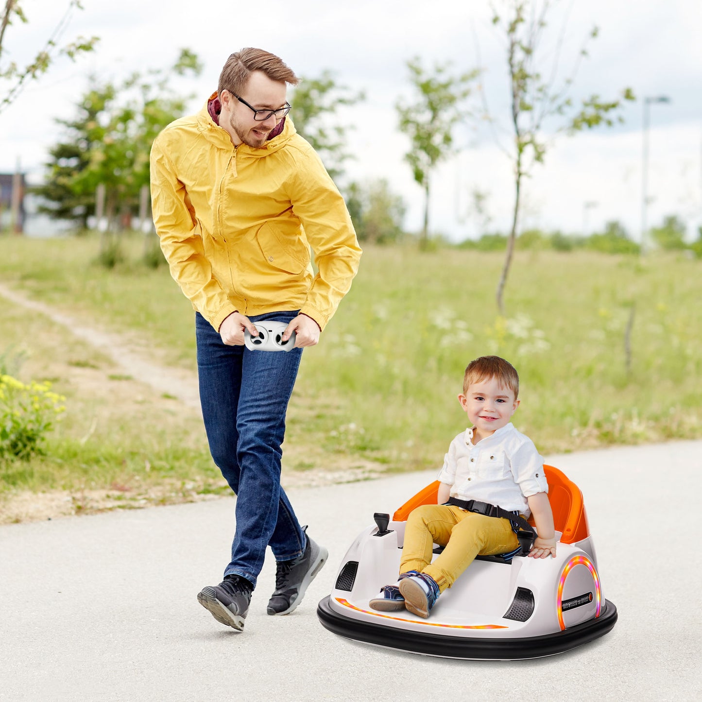 360° Rotation Kids Bumper Car, 12V Waltzer Car with Remote Control
