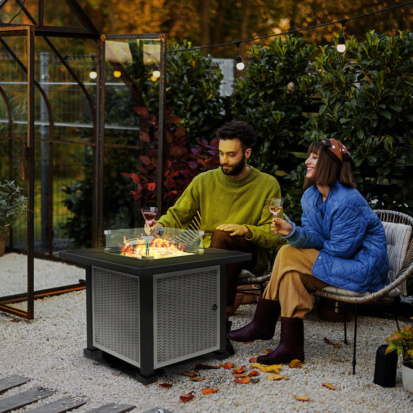 81 x 81cm 50,000 BTU Gas Fire Pit Table