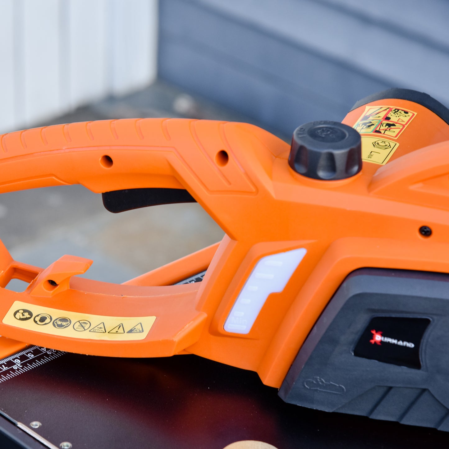 2000W Powerful Electric Chainsaw