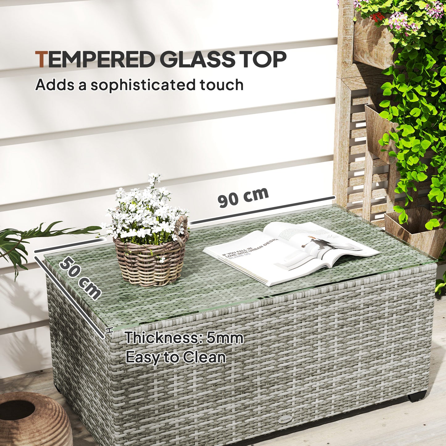 90 x 50cm Glass-Top Rattan Side Table
