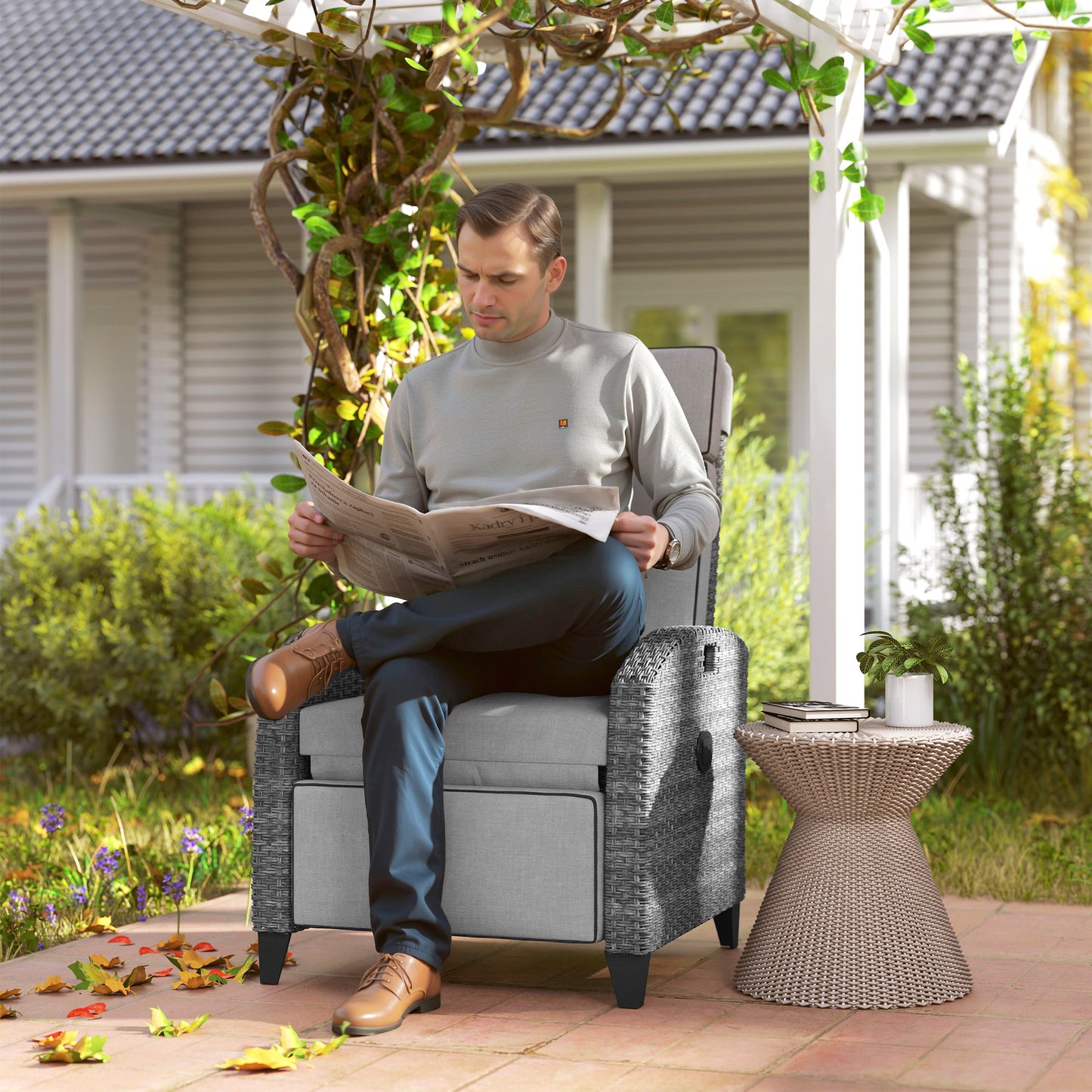 Outdoor Recliner Chair with Adjustable Backrest and Footrest (2)