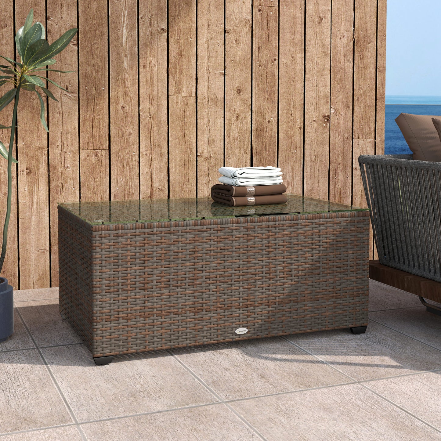 90 x 50cm Glass-Top Rattan Side Table