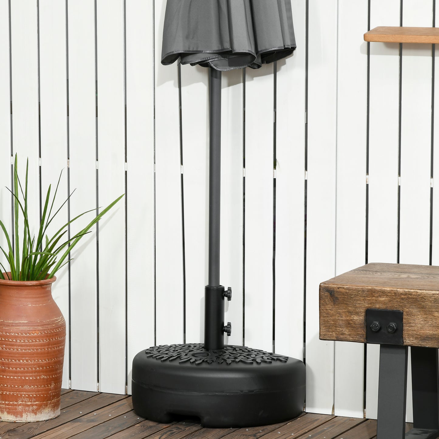 Water/Sand Fillable Half Parasol Umbrella Base