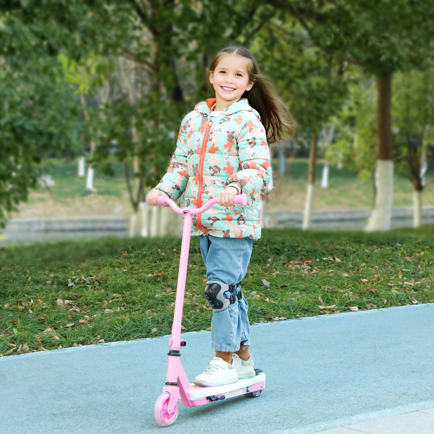 Electric Scooter for Kids Aged 4-7 Years, with Flashing LED Lights