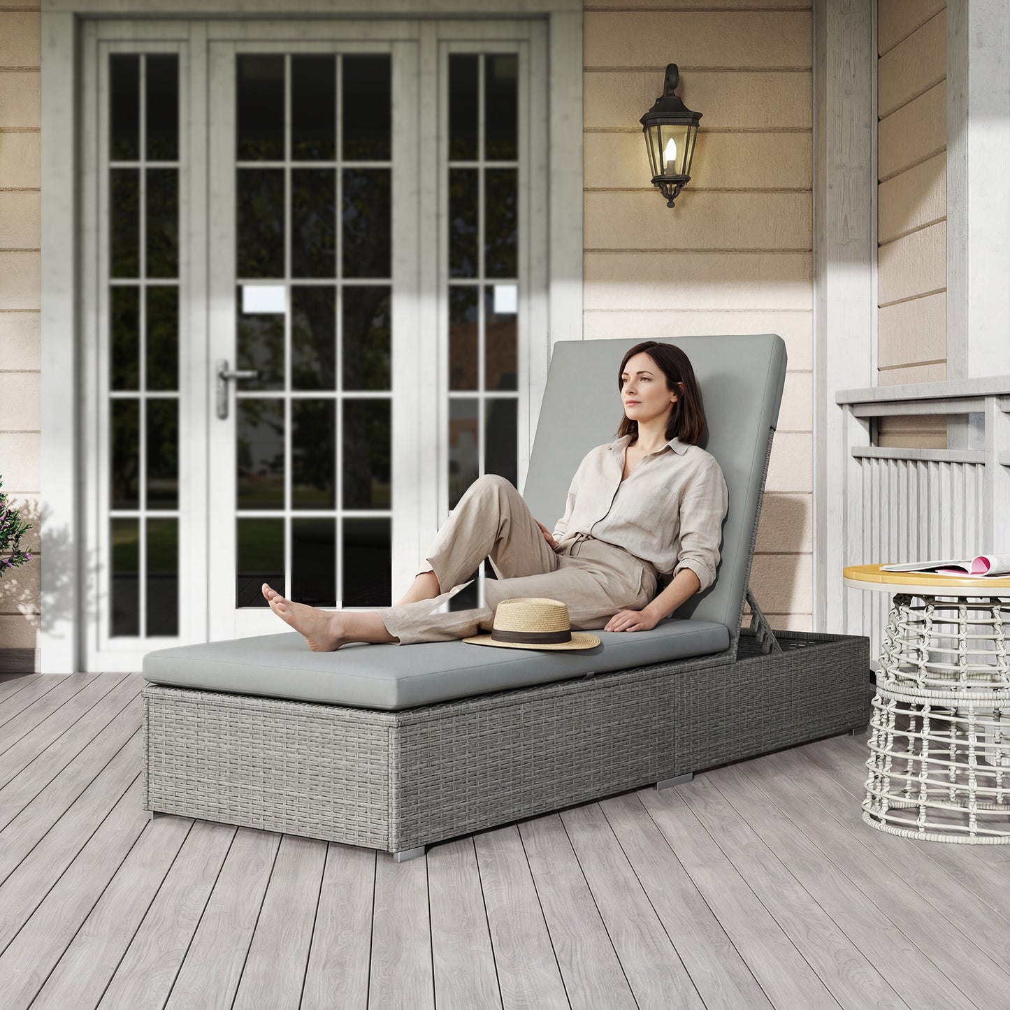 Rattan Sun Lounger, Five-Position Reclining Garden Lounger Bed