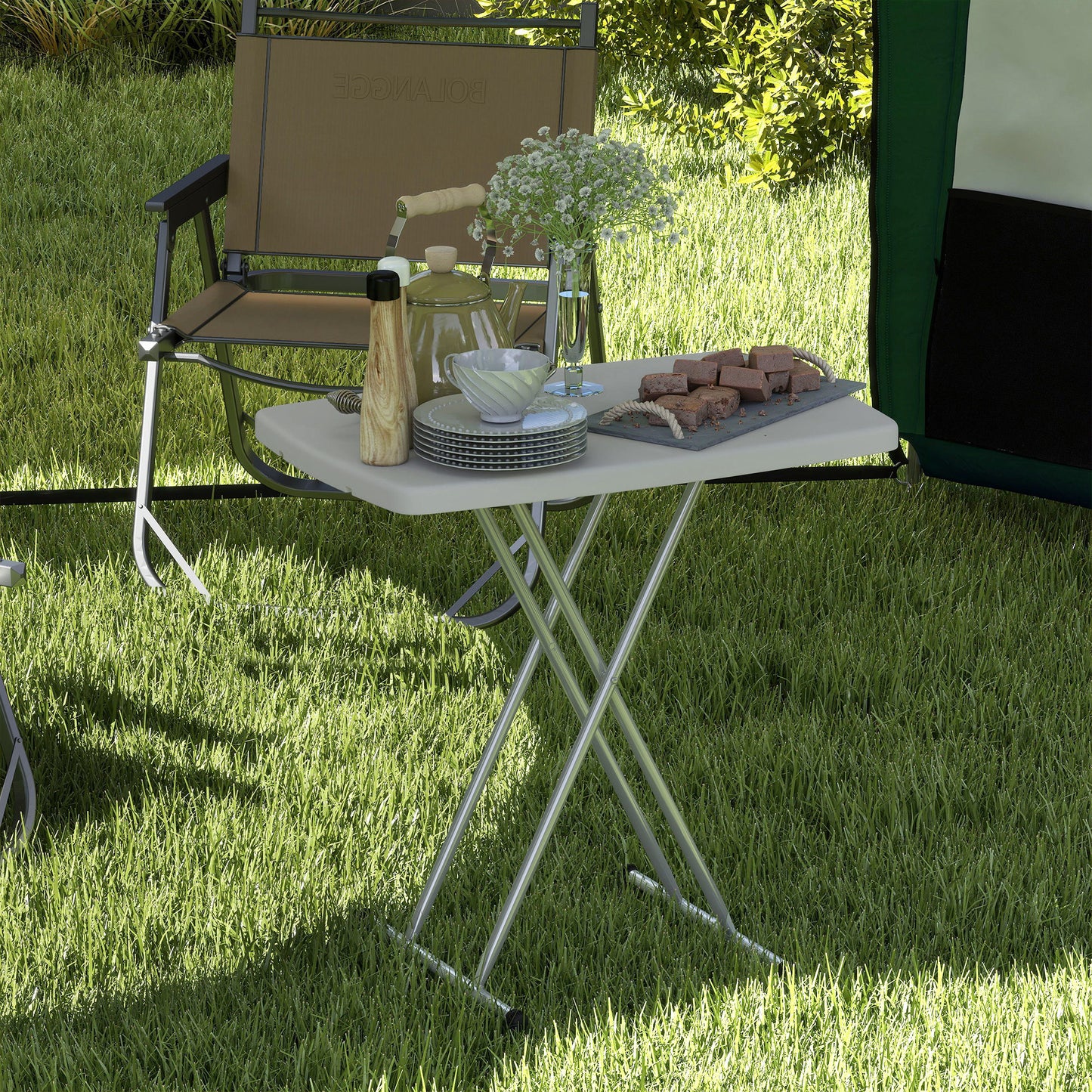 Minimal Folding Outdoor Table