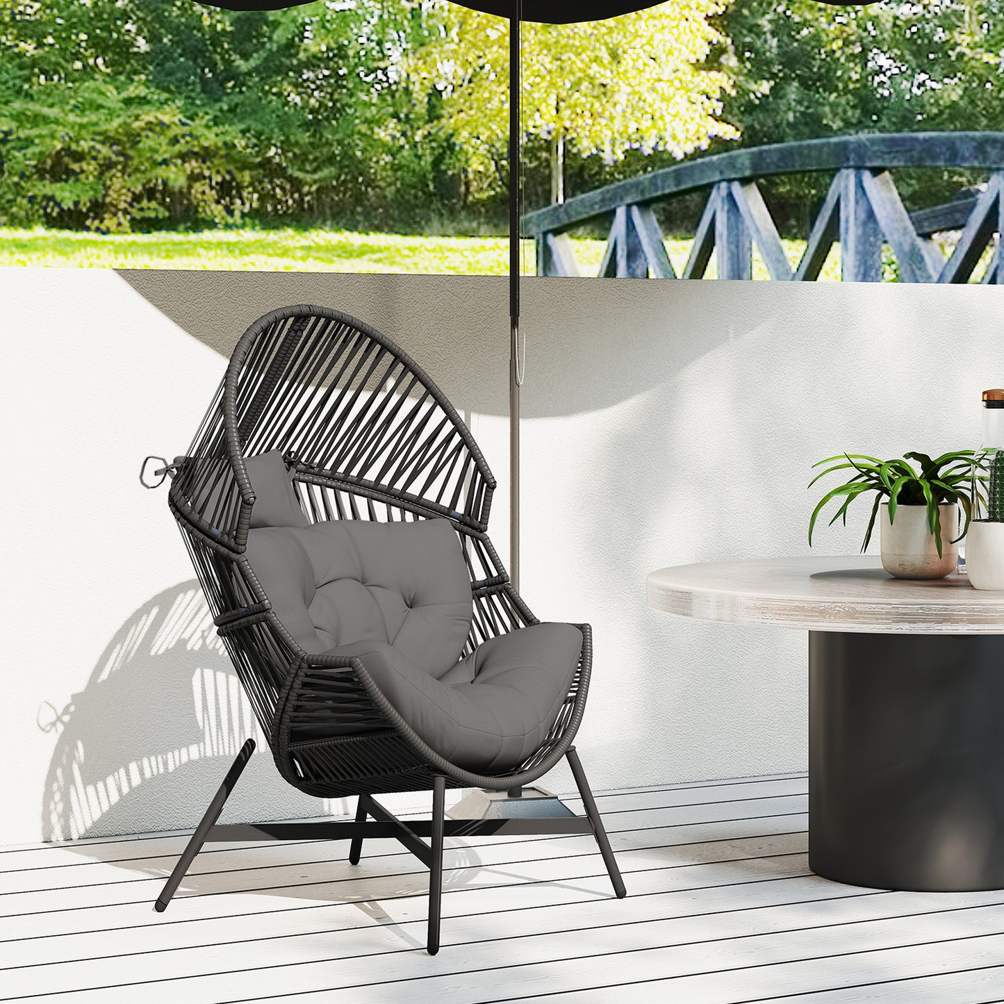 Rattan Egg Chair, Oversized Freestanding Garden Egg Chair