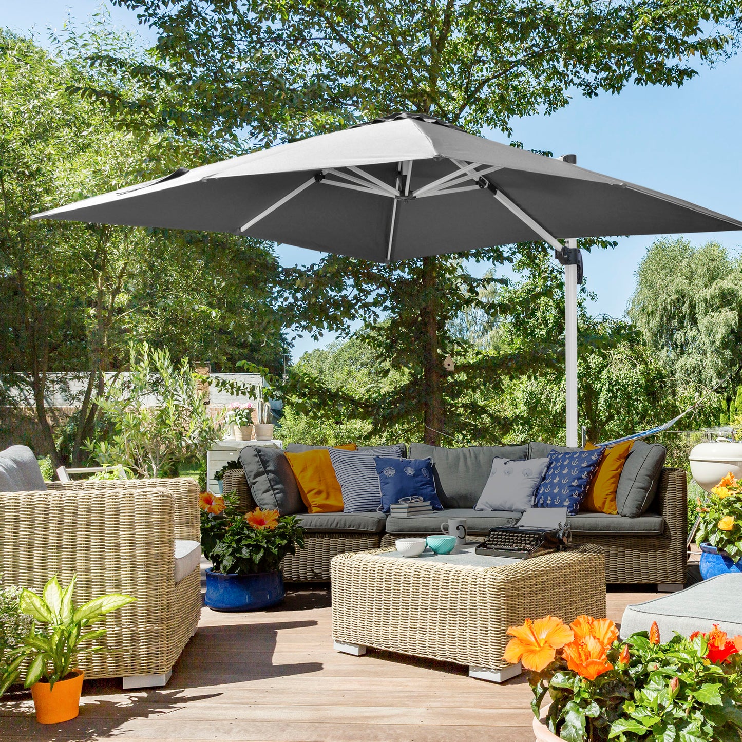 3 x 3(m) Cantilever Roma Parasol