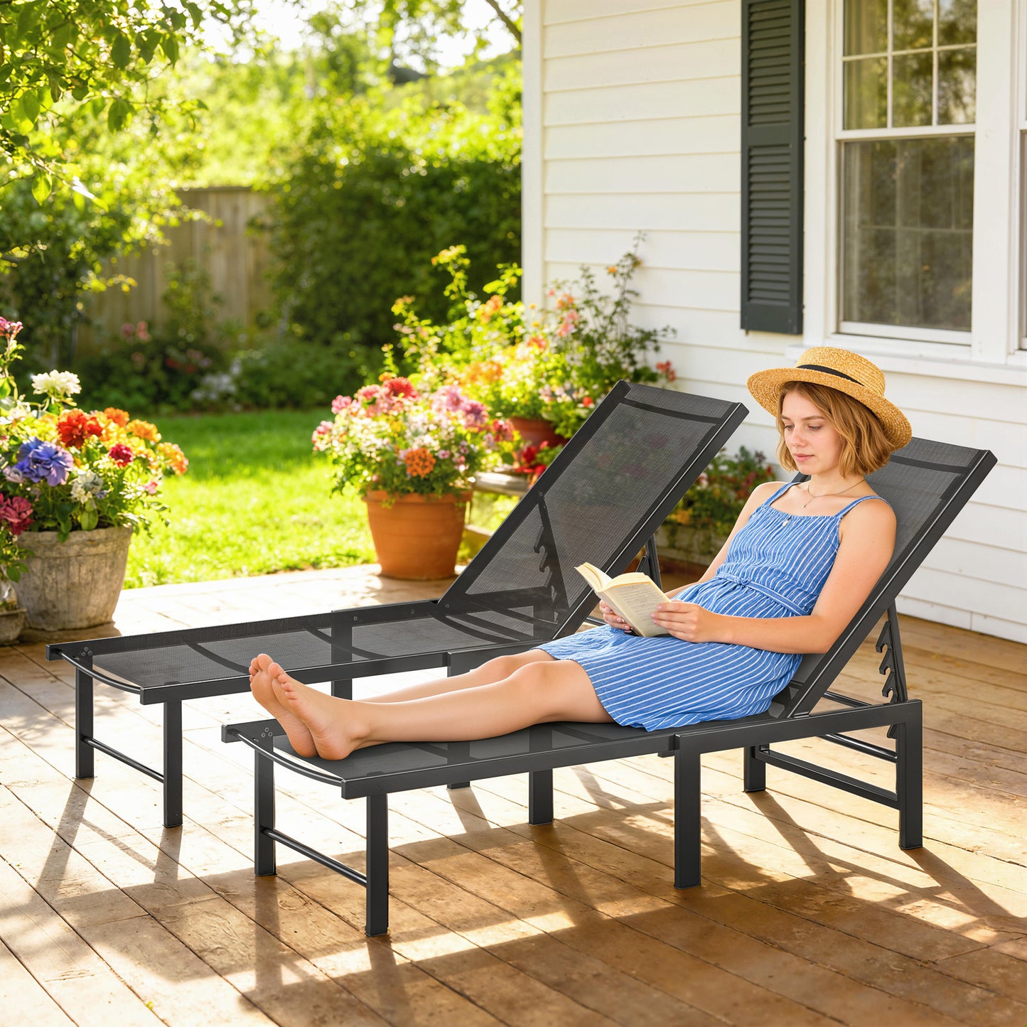 Set of Two Reclining Sun Loungers (6)