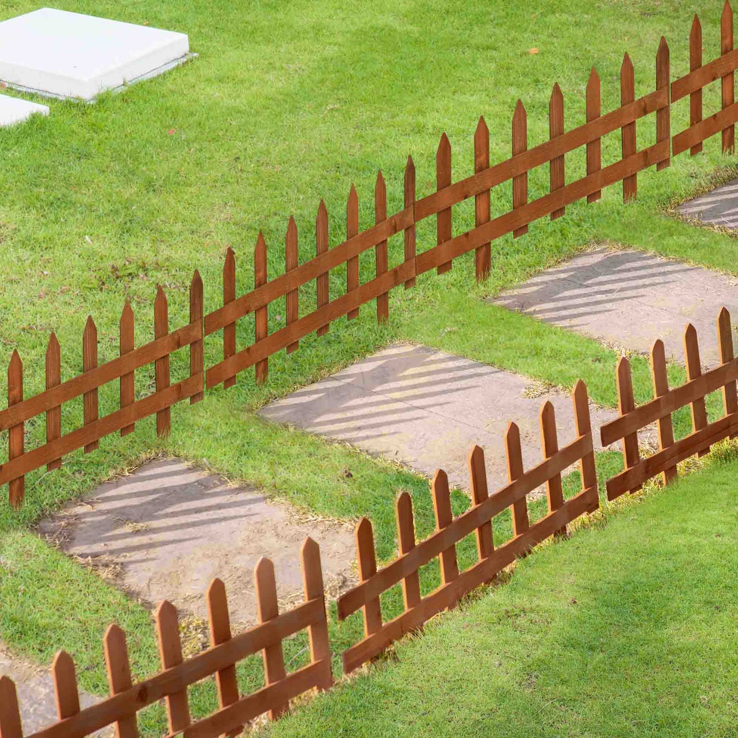 Pack of 24 Wooden Border Fences