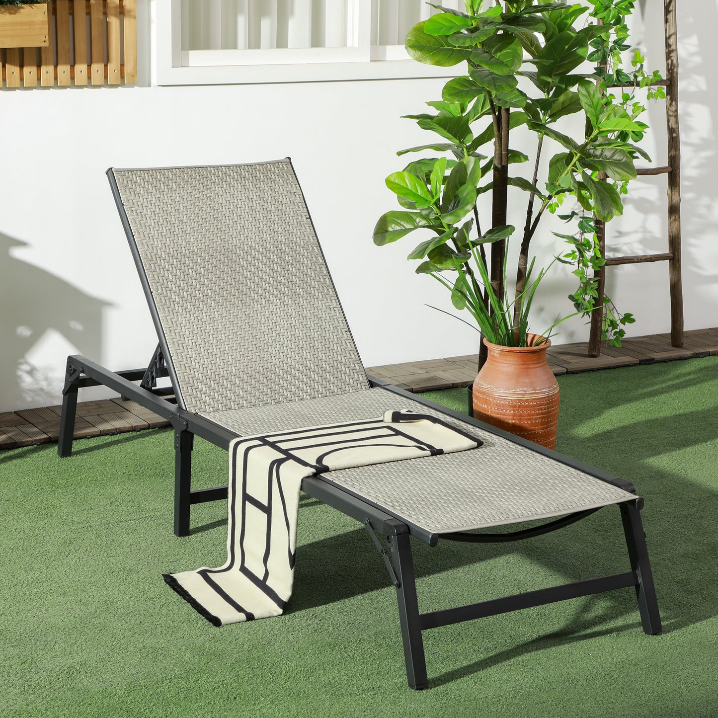 Foldable Rattan Sun Lounger with 5-Level Adjust Backrest