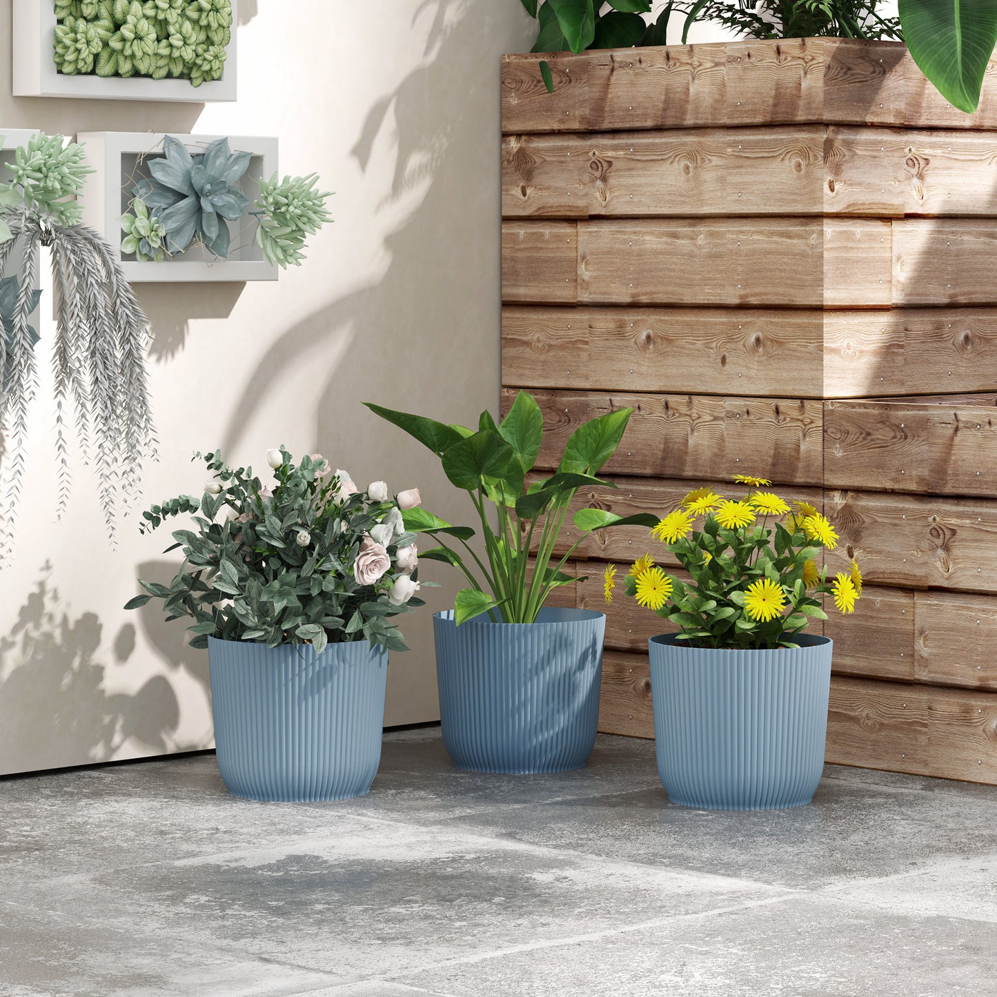 Set of Three Ф22cm Planters