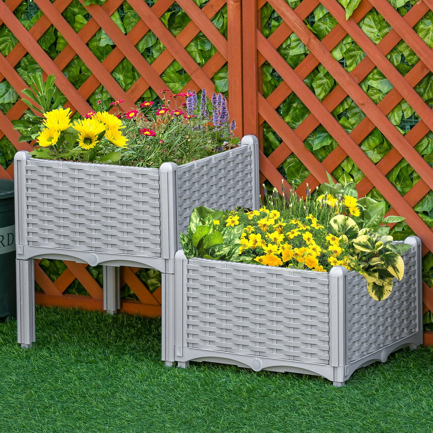 Set of Two Rattan-Effect Planters
