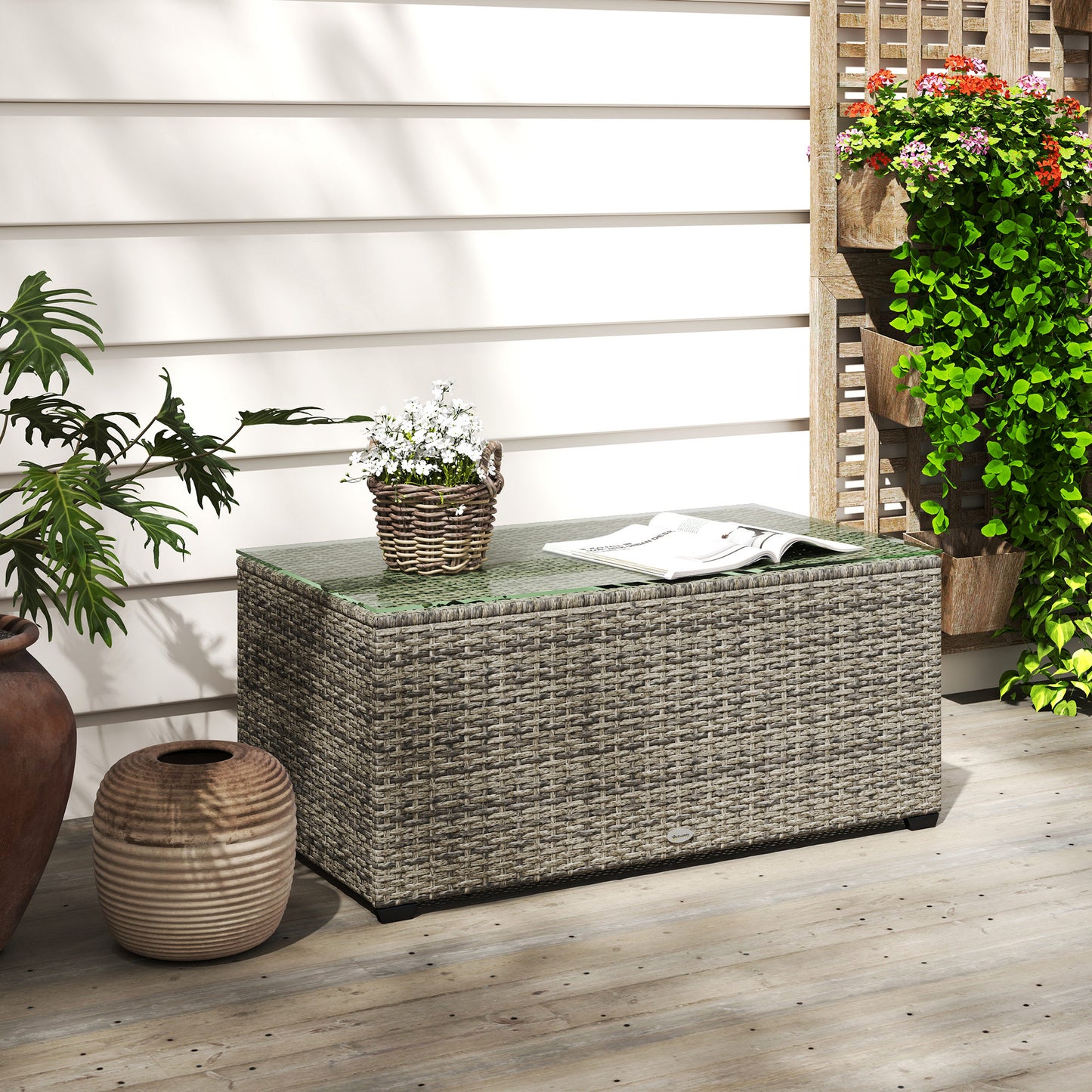 90 x 50cm Glass-Top Rattan Side Table