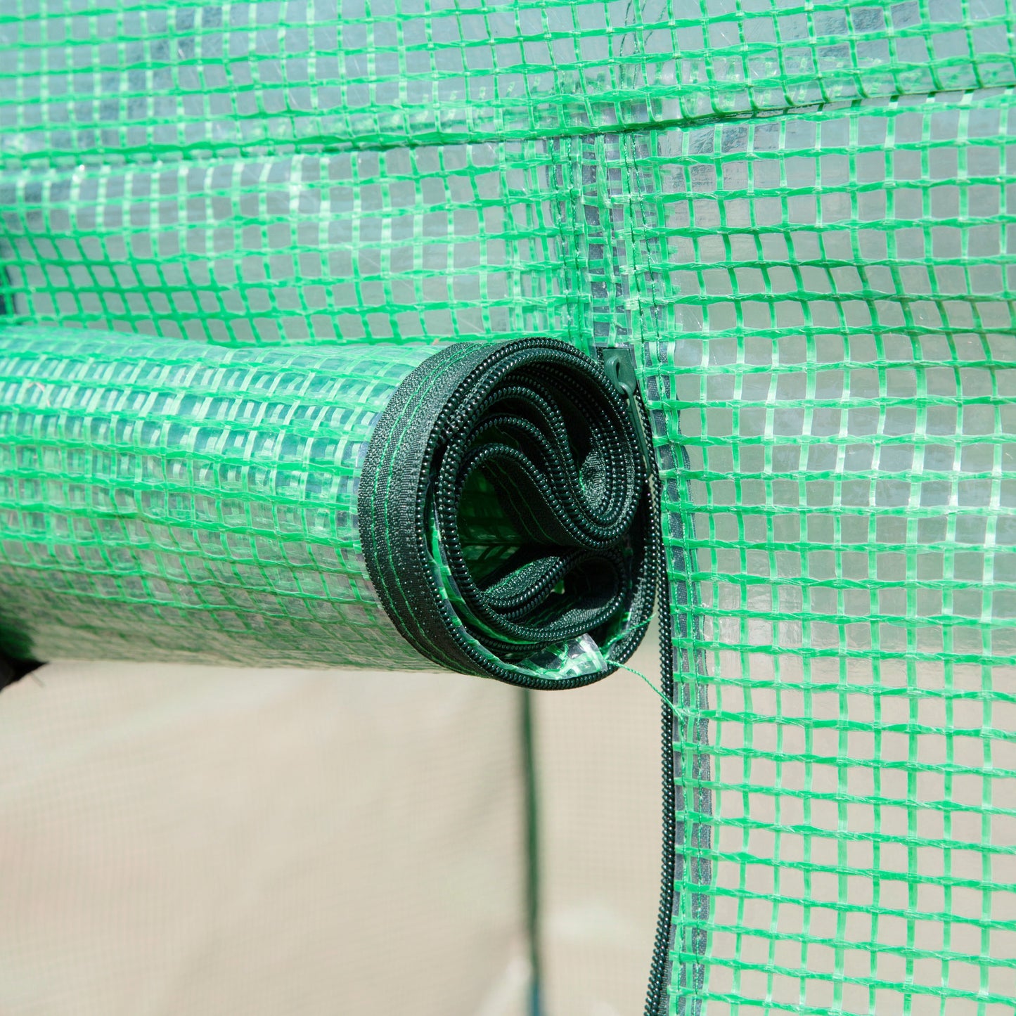 Walk-in Polytunnel Greenhouse (4)
