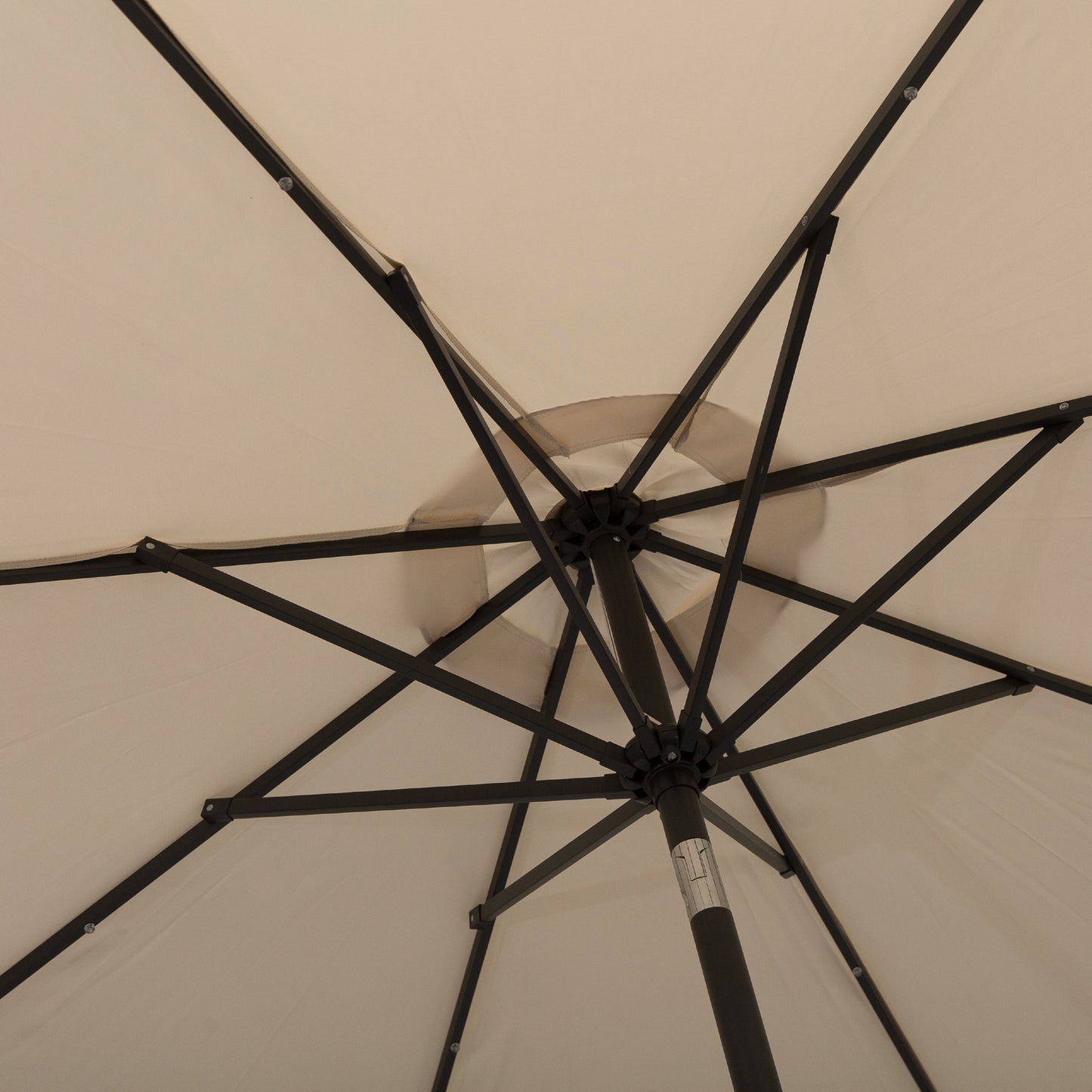 2.7m Patio Garden Umbrella Outdoor Parasol with Tilt Crank (1)