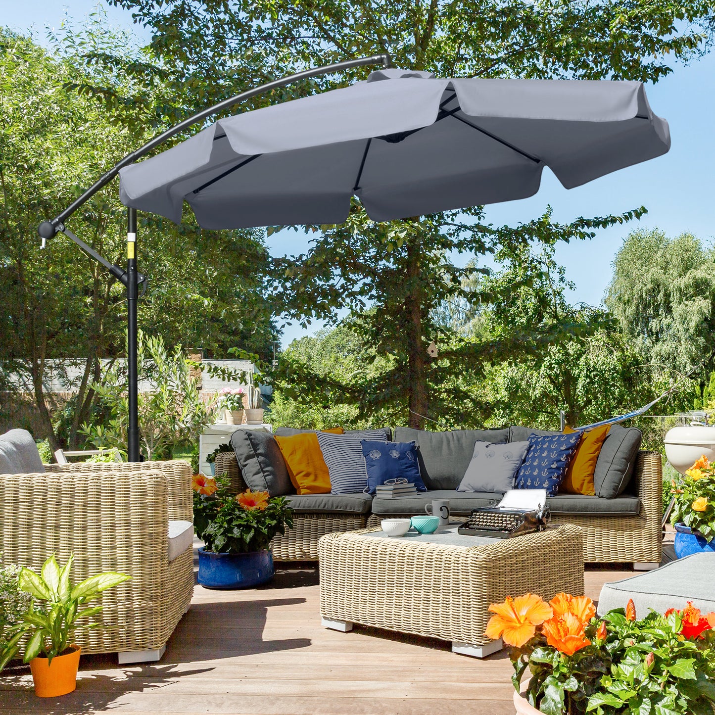 2.7m Garden Banana Parasol Cantilever Umbrella with Crank Handle