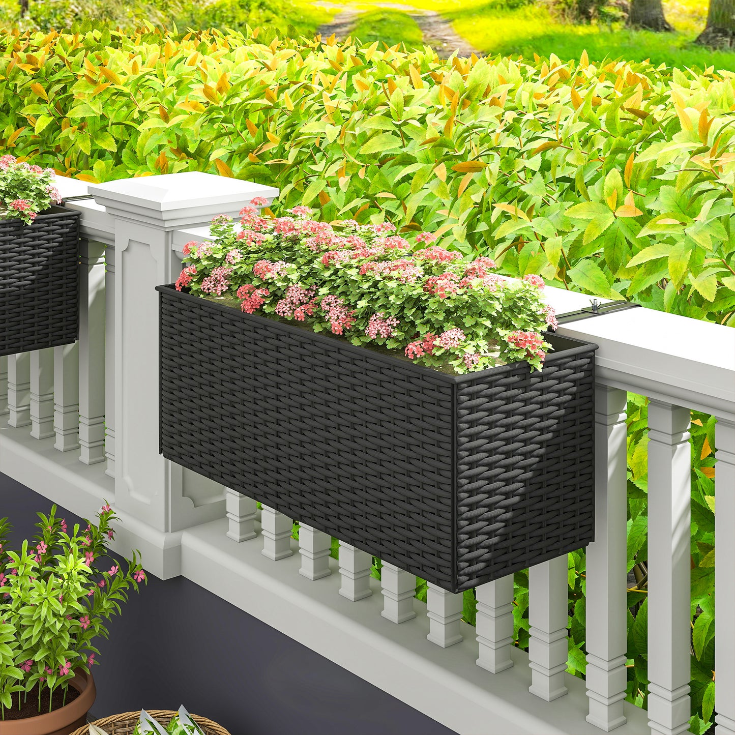 Set of Two Rattan-Effect Planters (2)