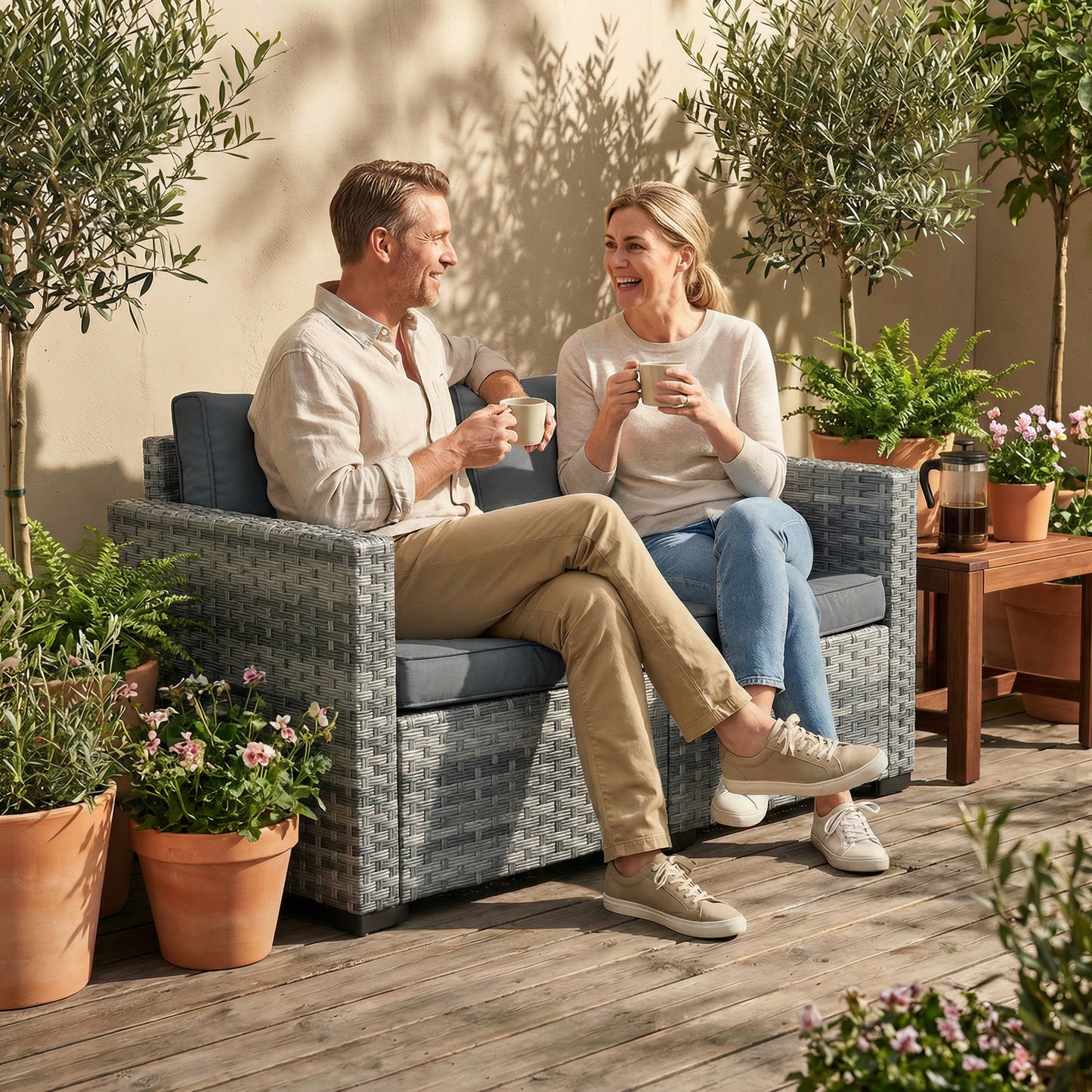 2 Seater Rattan Sofa, Outdoor Garden Sofa with Deep Seat, Cushions