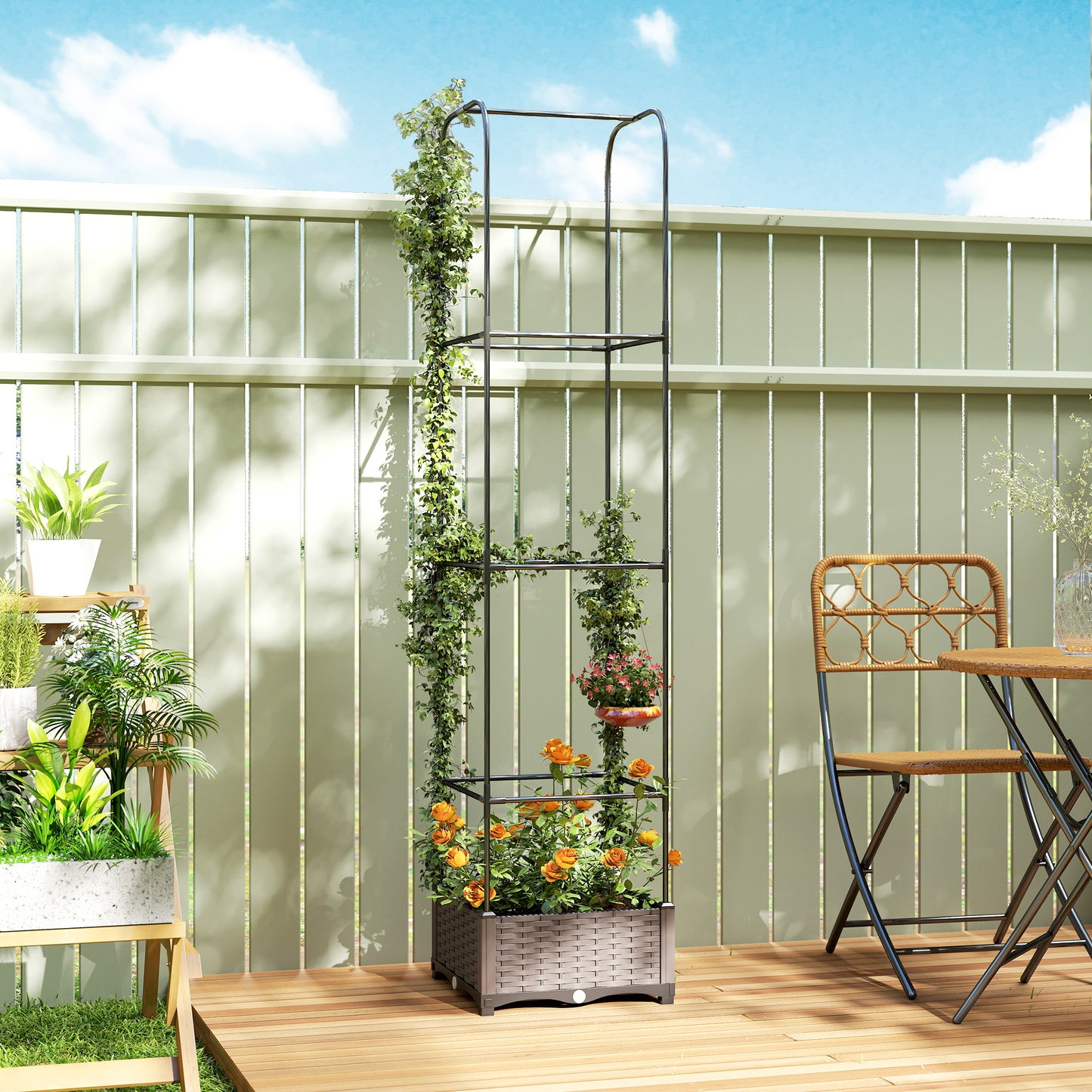 Raised Garden Bed with Trellis (5)