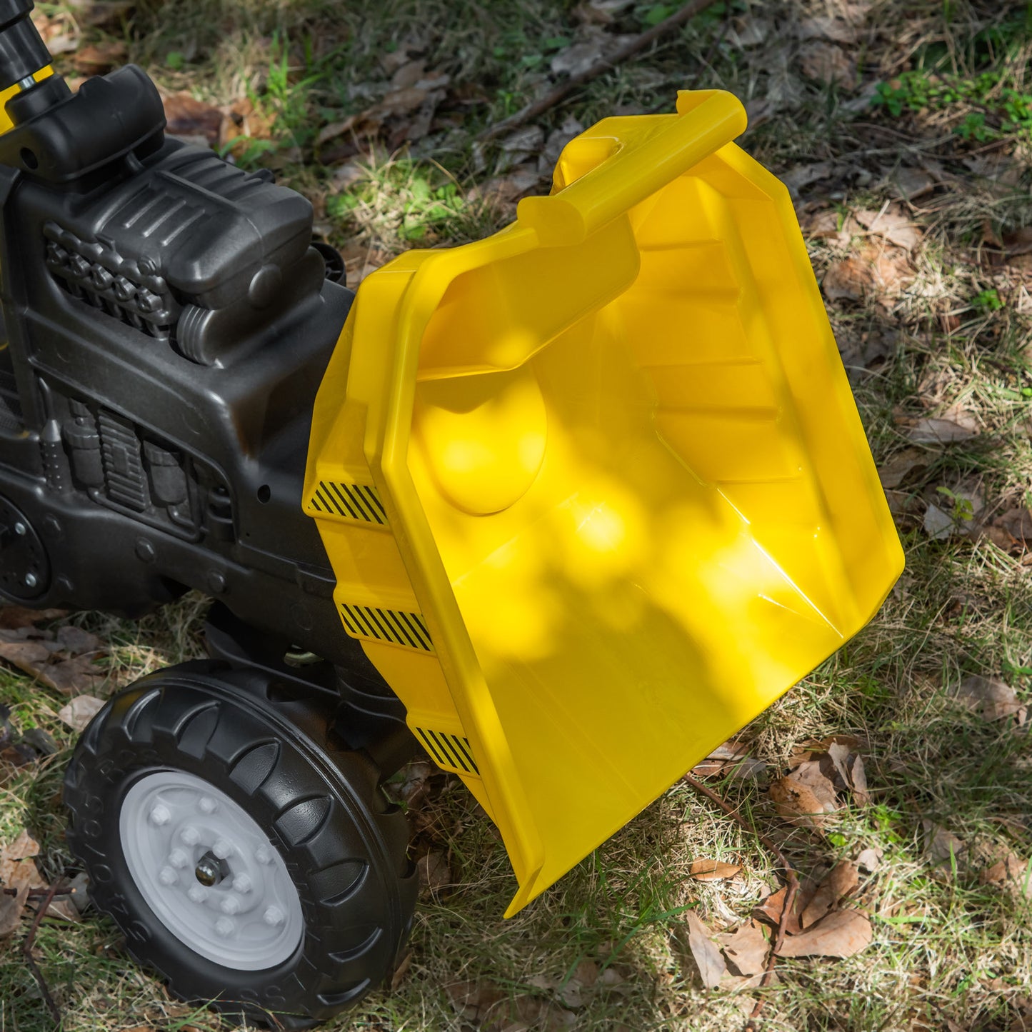 Kids Ride on Tractor No Power Pedal Go Kart