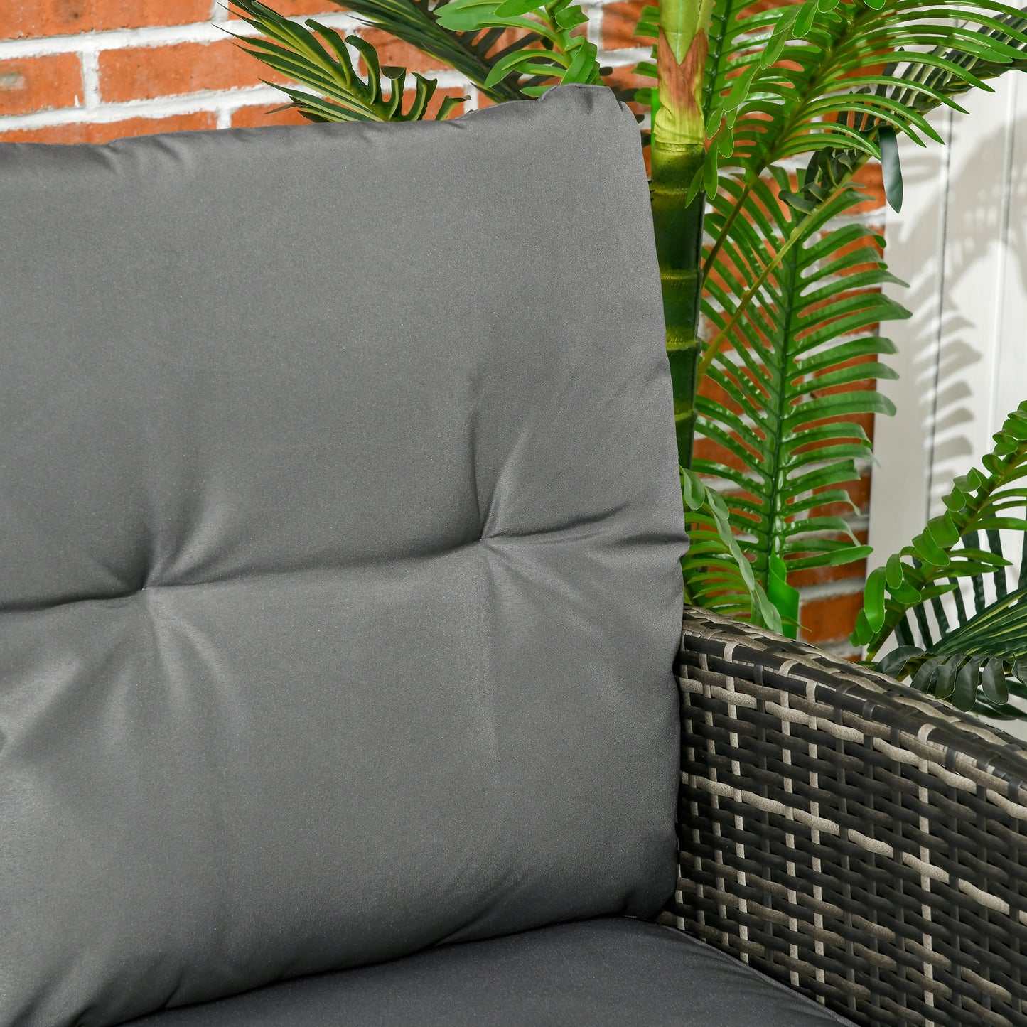5 Seater Rattan Garden Furniture Set, 2 Armchairs