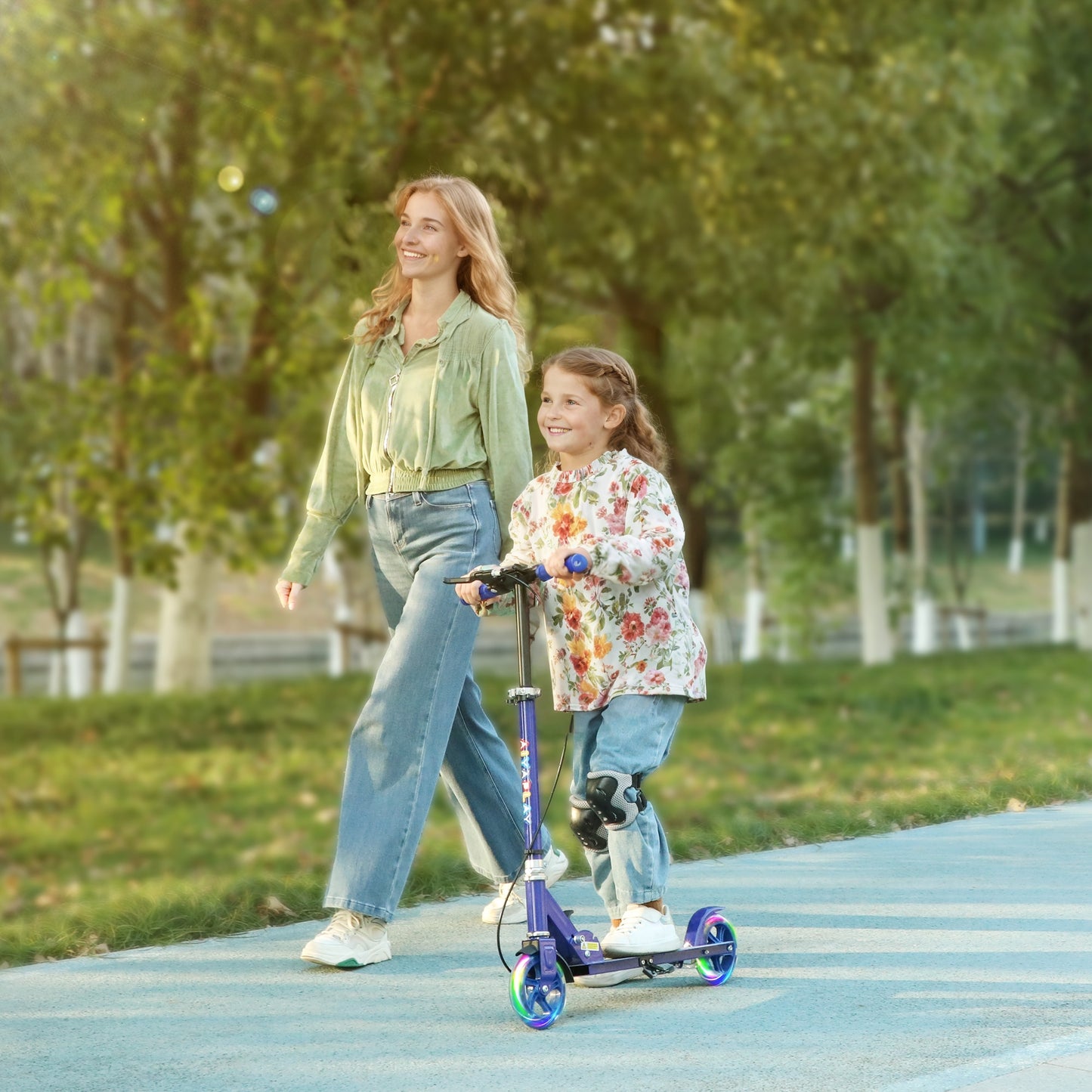 Scooter for Kids Aged 3-8 Years, with Adjustable Handle