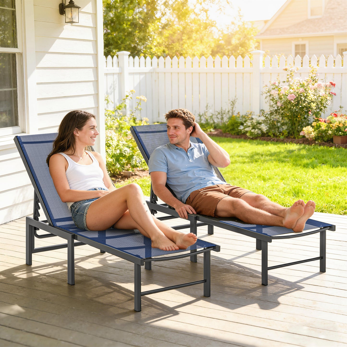 Set of Two Reclining Sun Loungers (5)